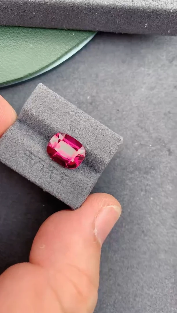 未镶嵌裸石碧玺3.5ct 卢比来碧玺 定制