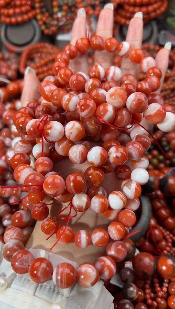 未镶嵌手串南红玛瑙羊*眯12+