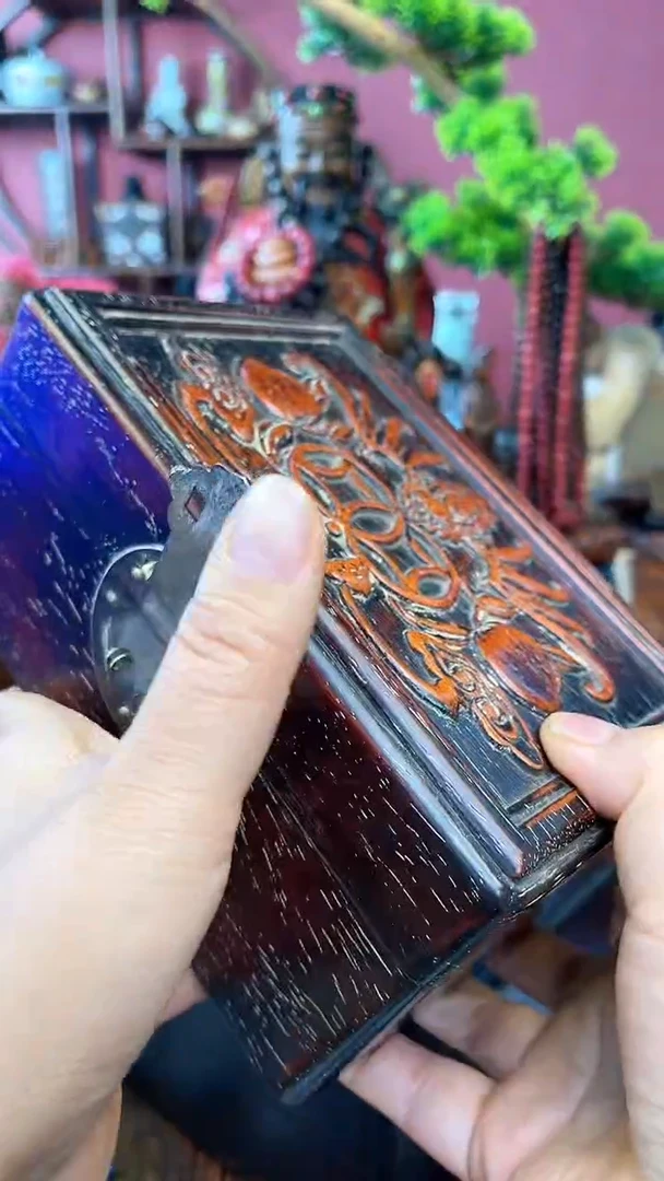 【闪购商品】中之❤王妍妍批发木盒孤编号60-刻字长