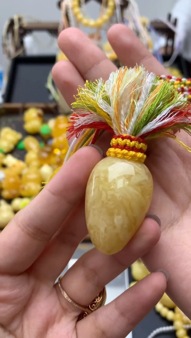 未镶嵌琥珀珠宝奇石半****涂120琥珀蜜蜡微瑕品