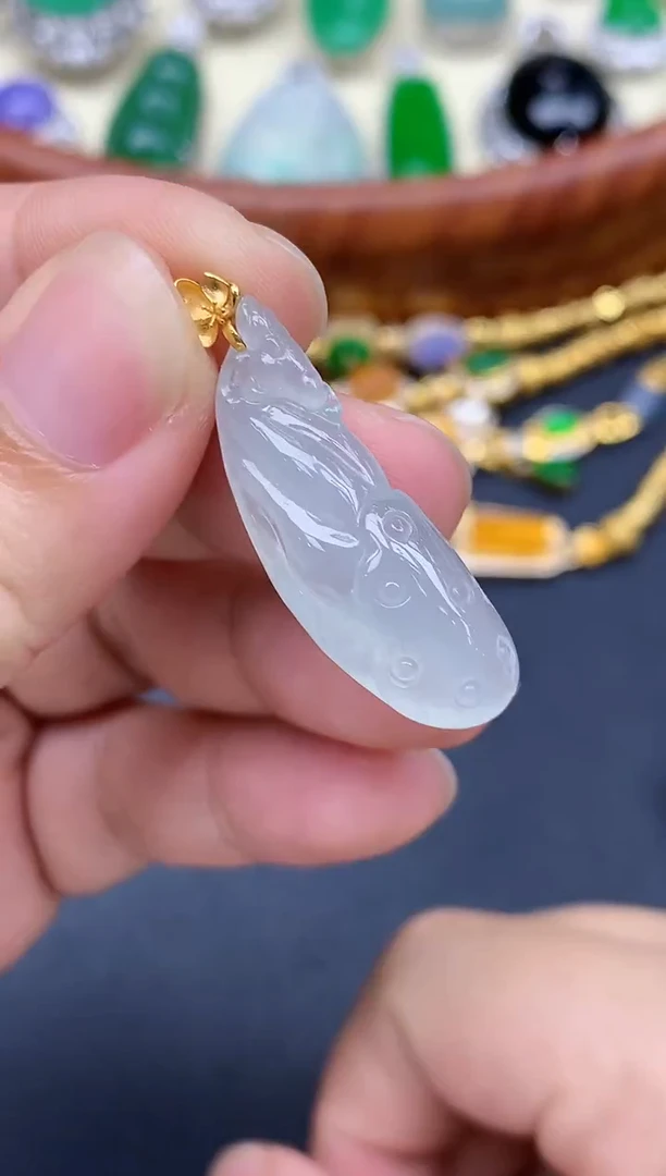 颈饰18K金镶嵌翡翠236-中国好珍宝