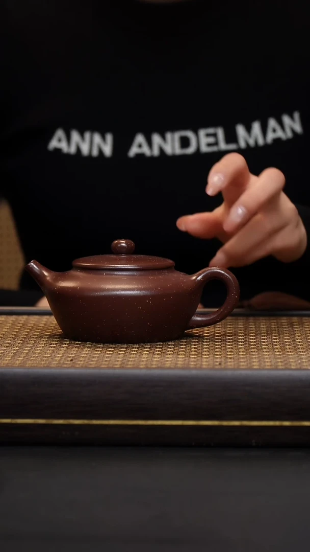 茶壶紫砂紫泥铺砂