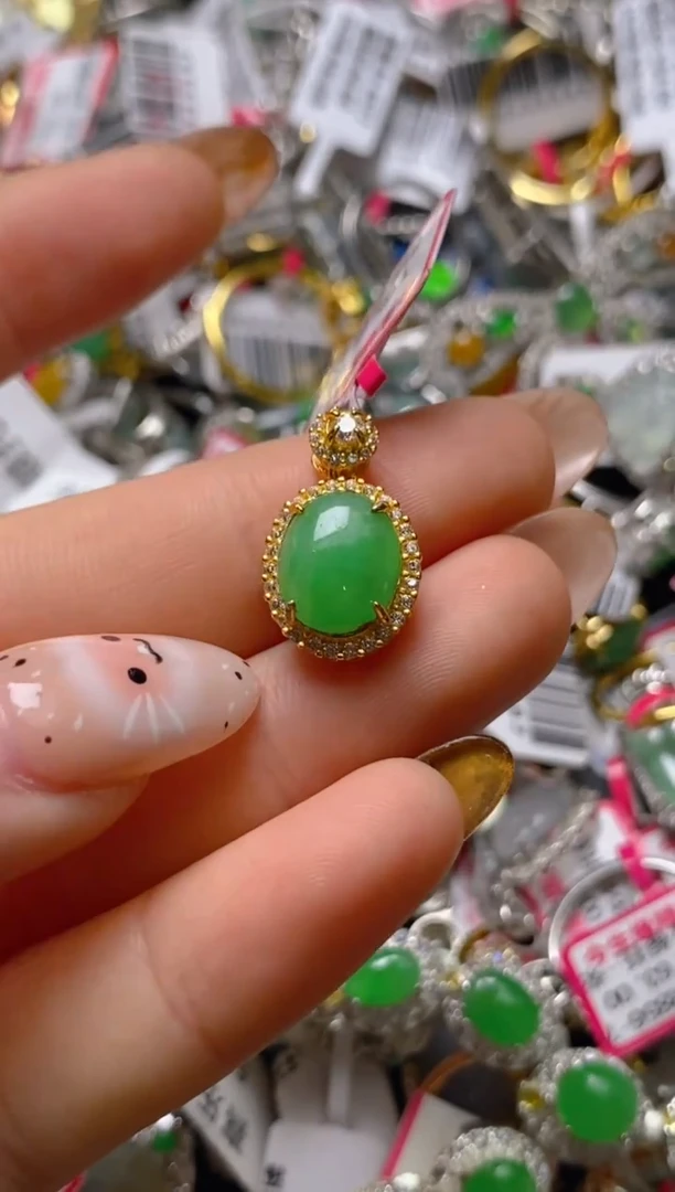 银S925镶嵌戒指翡翠百内无证书