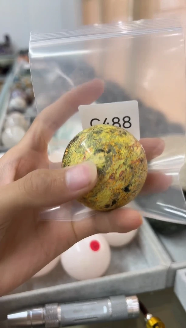 未镶嵌珠宝半成品水晶C488 约5.5cm 多样性发一件