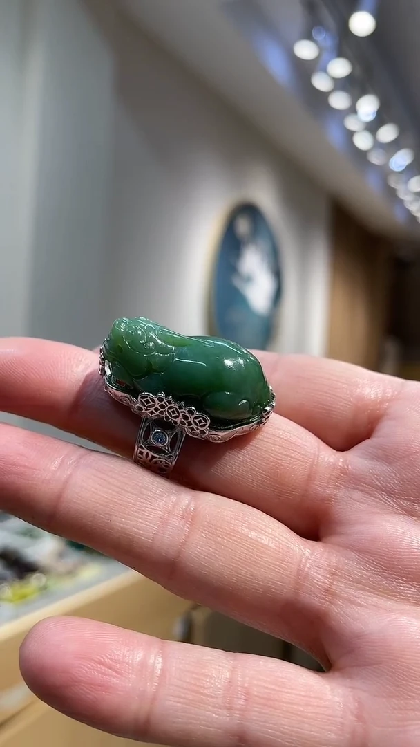 【闪购商品】和田玉颈饰银S925镶嵌戒指