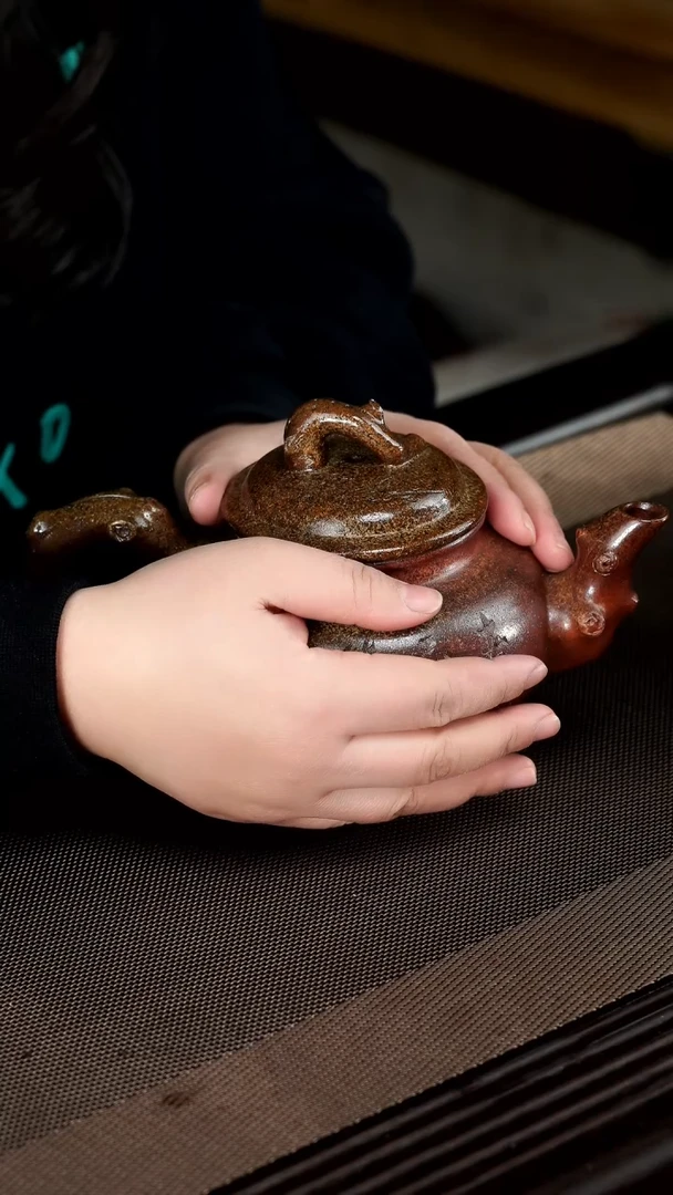 【闪购商品】紫砂茶壶宜兴紫砂壶刻绘虎