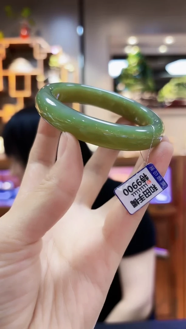 和田玉未镶嵌颈饰手镯58.5