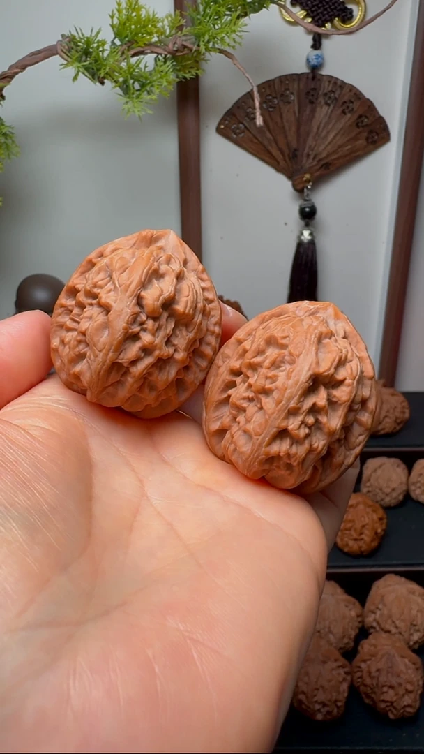 把件文玩核桃红锦锂货头 肚40