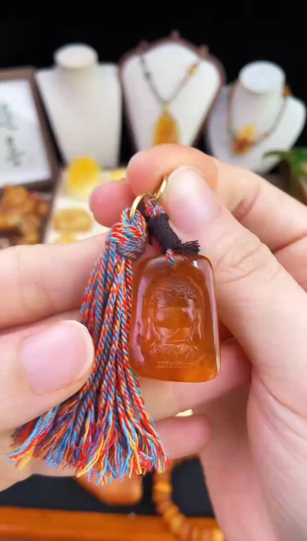 琥珀未镶嵌珠宝奇石柒月