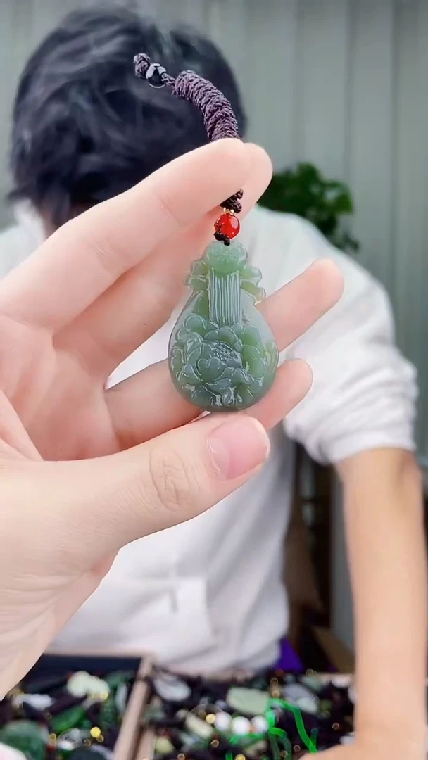 未镶嵌和田玉珠宝奇石和田玉拍一发一，多样性发货！