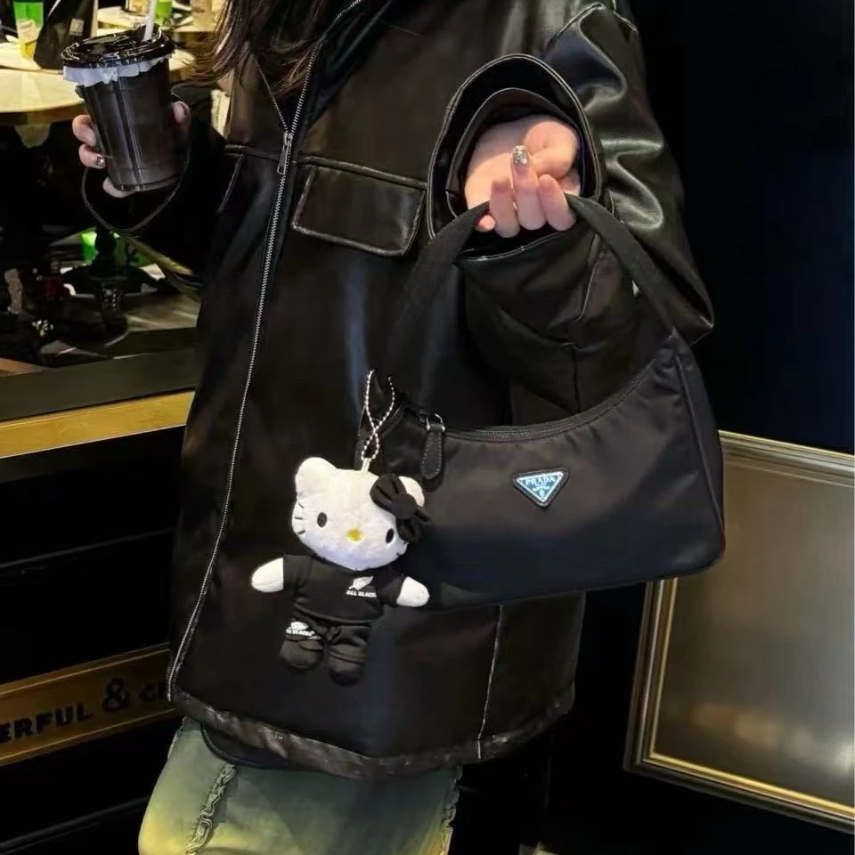 95新 Prada/普拉达 CS6253 Prada hobo2000腋下包