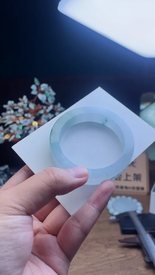 【闪购商品】定制翡翠手镯未镶嵌定制