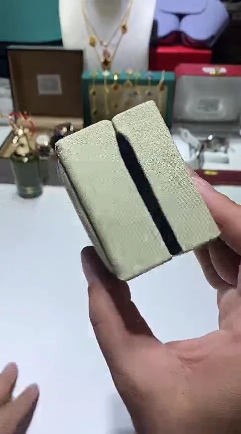 瓷片生活的本意就是开心@@1