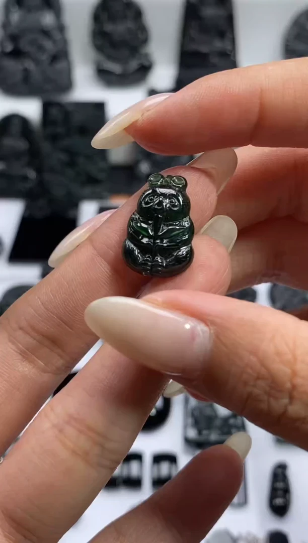 散珠翡翠天然A货缅甸翡翠 熊猫