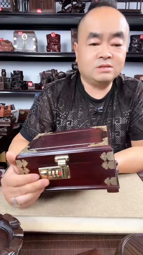 木199瑕疵老李红木工艺品
