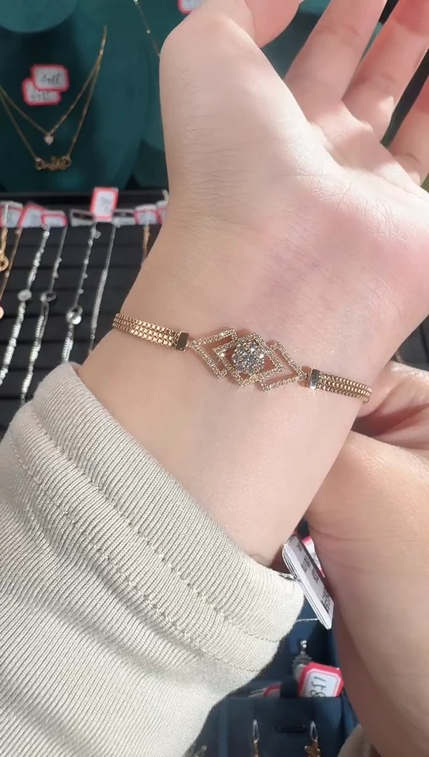 18K金镶嵌手链钻石5.39g