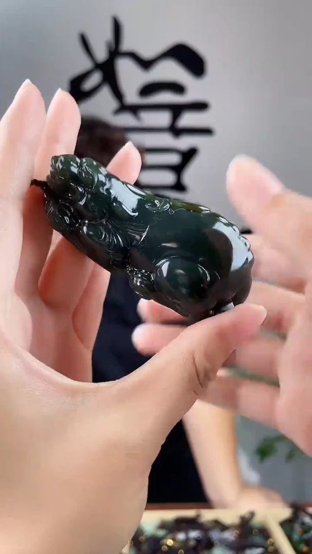 和田玉未镶嵌颈饰拍一发一，多样性发货