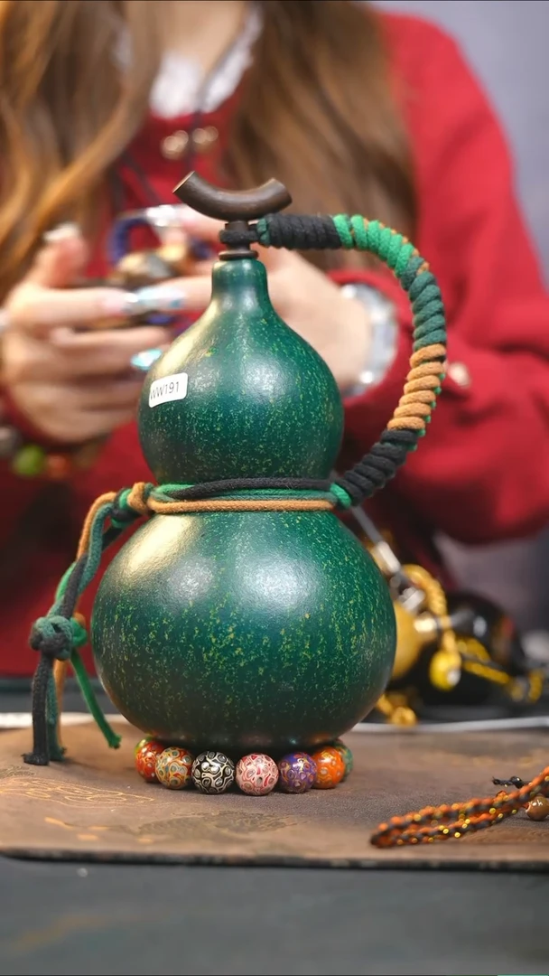 【闪购商品】WW191大漆酒葫芦不包手串及旋转底座