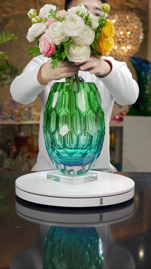 手工艺品琉璃蓝绿色凹面花瓶