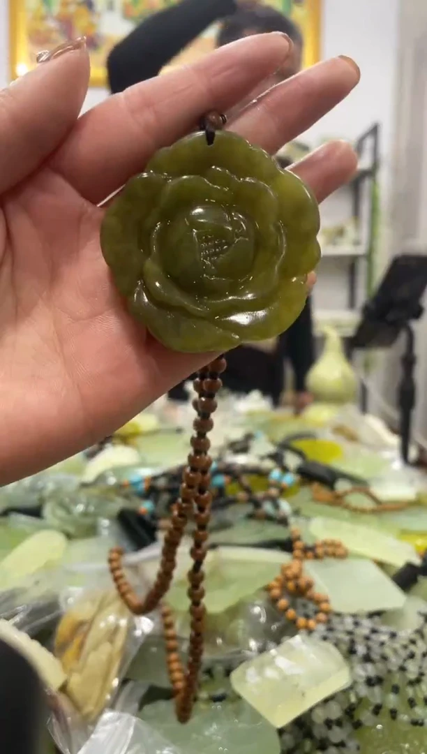 【闪购商品】岫玉吊坠未镶嵌