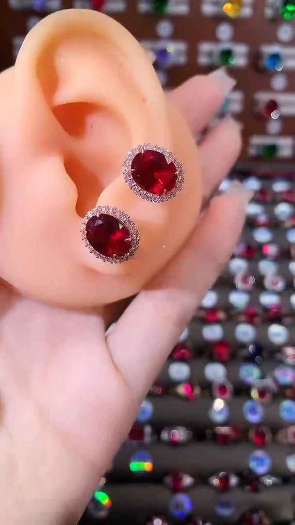 银S925镶嵌耳饰红宝石810酒红