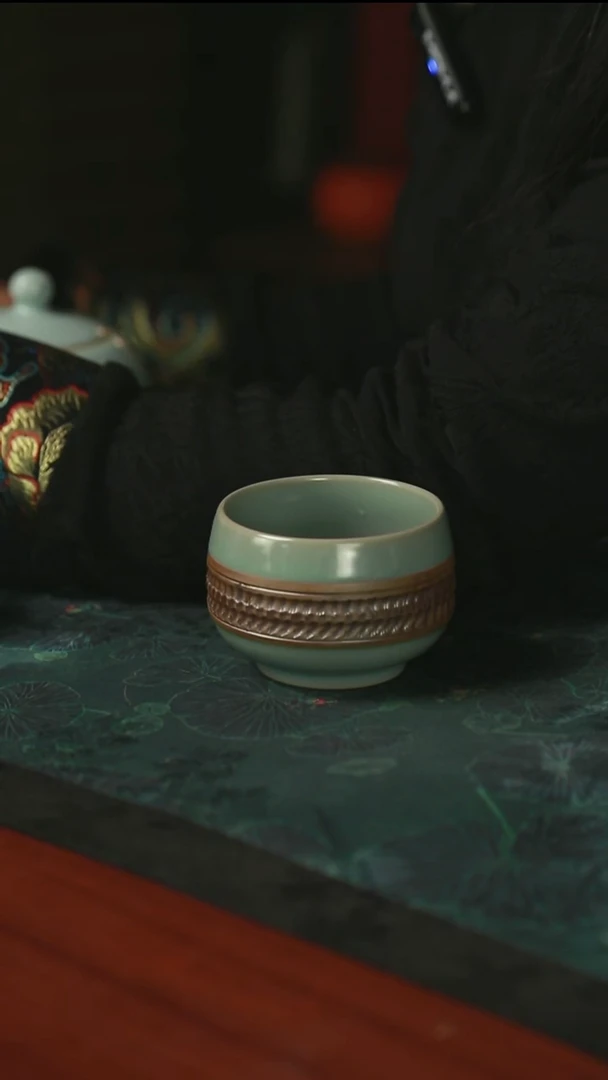 l****1圆融杯 跳刀 仿古 支钉 开片 一级品