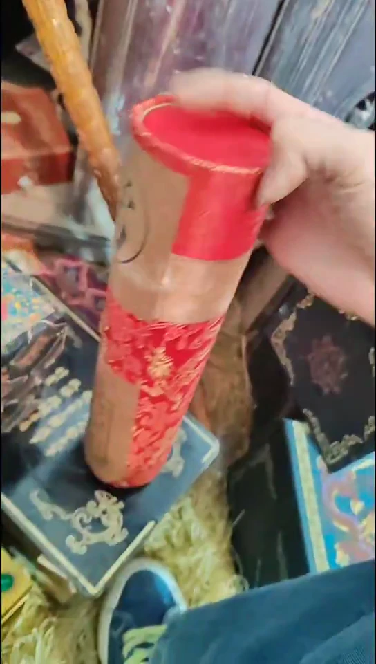 木1个红色小短桶111