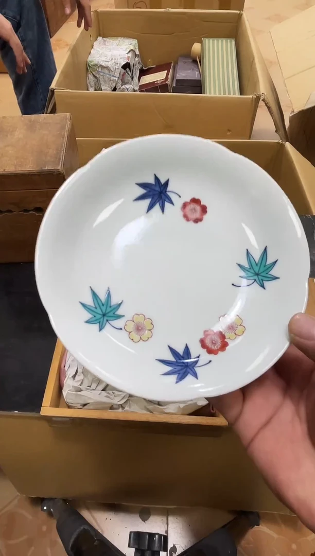 盘如图所示 阁集工艺品