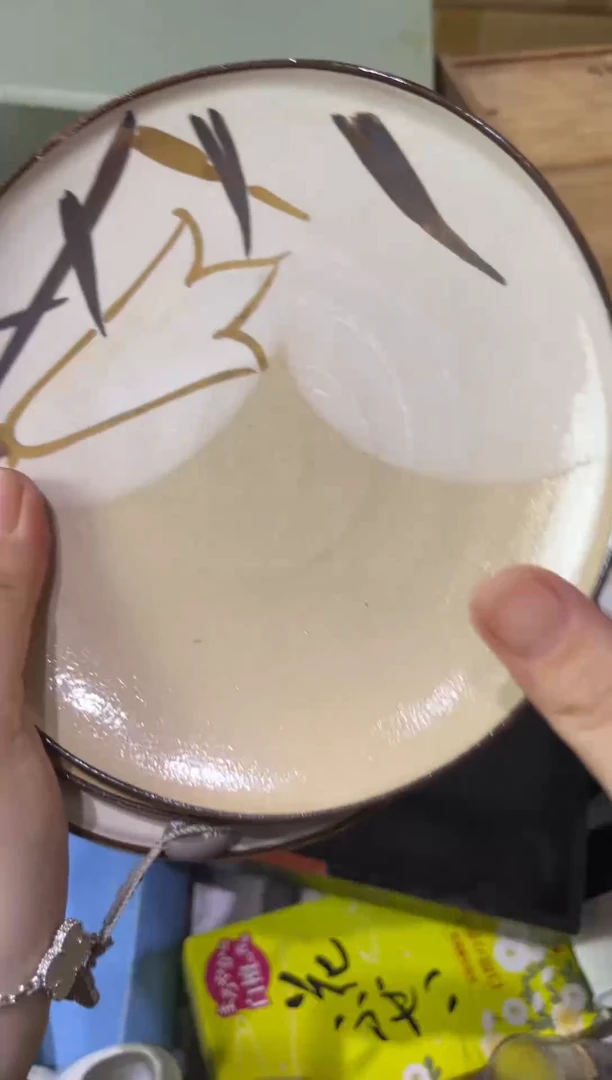 瓷片?****?138王哈哈王哈哈