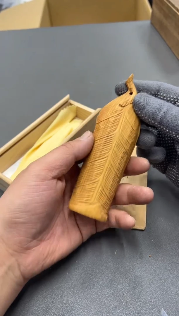 木g****d工艺品小四孤品收藏