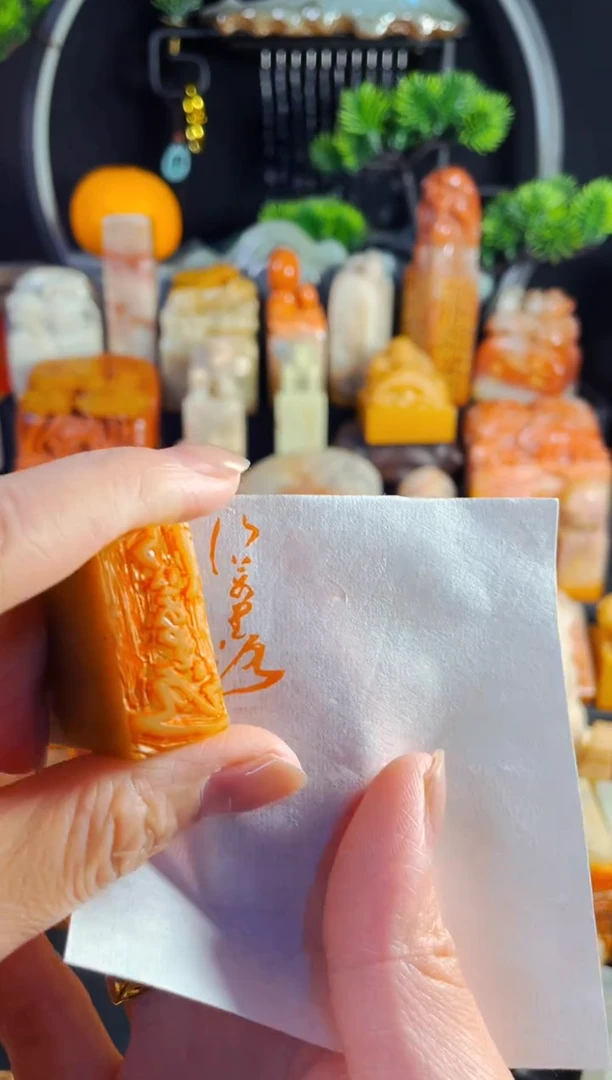 浙江红石印石手工篆刻《行万里路》1.5*3