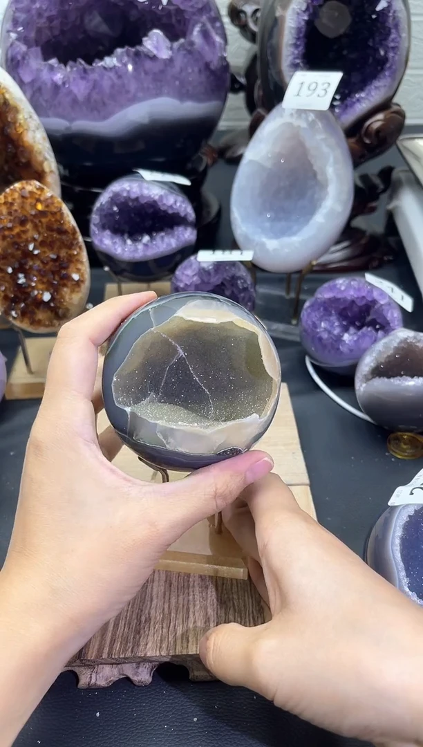 未镶嵌大型摆件（非配饰）紫晶264号开口笑
