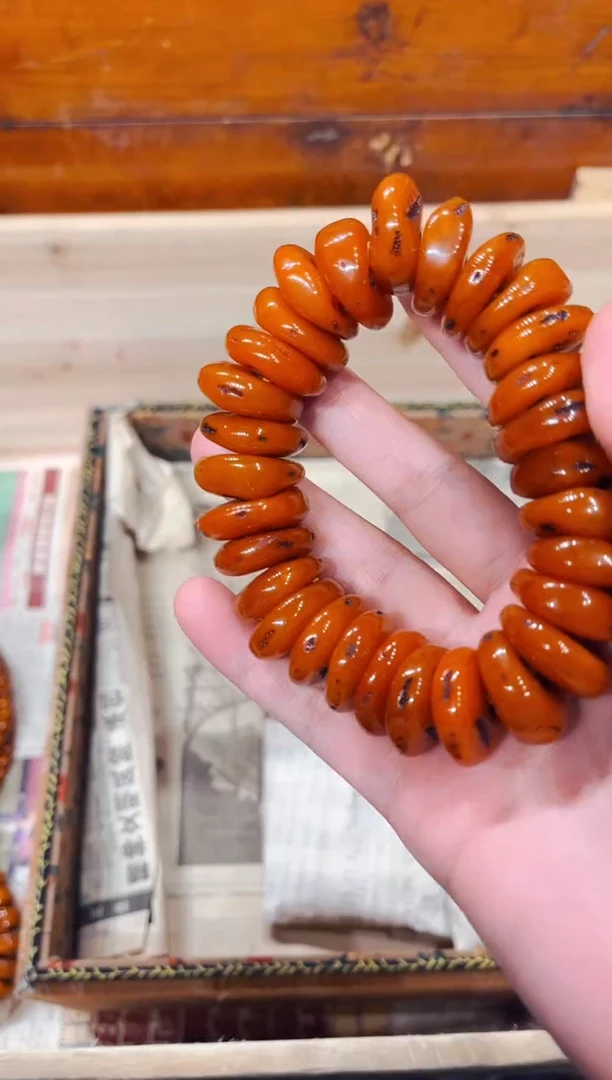 【闪购商品】蜜蜡裸石未镶嵌苏苏宠粉专属定制1024