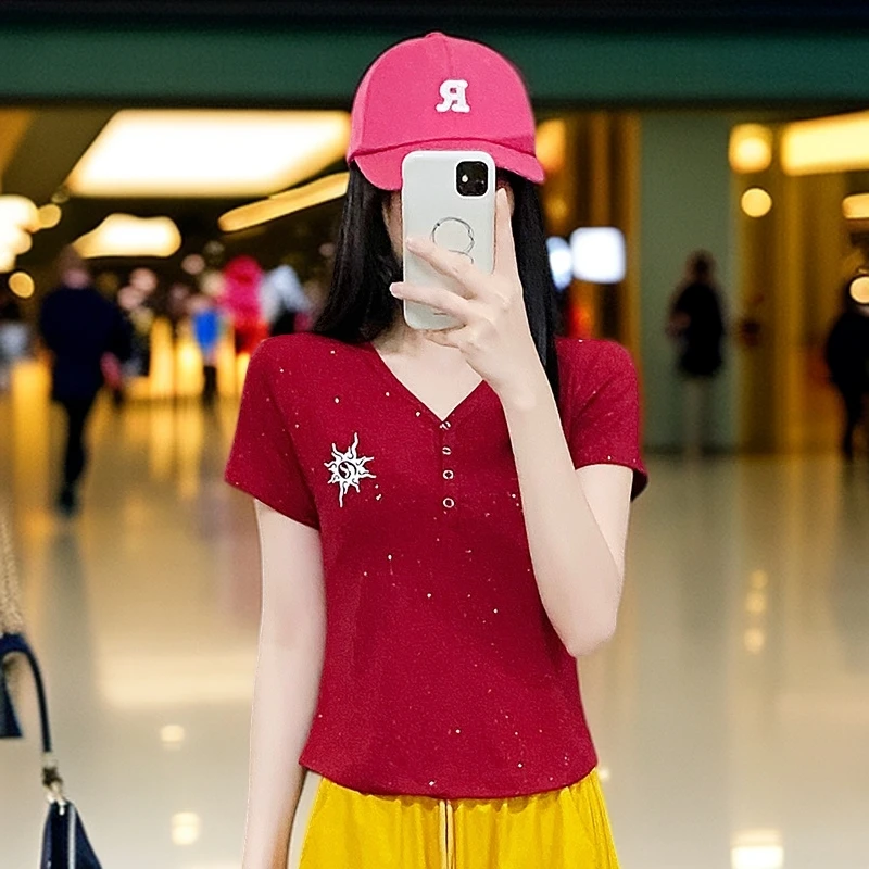 2025新款烫银满天星短袖V领太阳花T恤