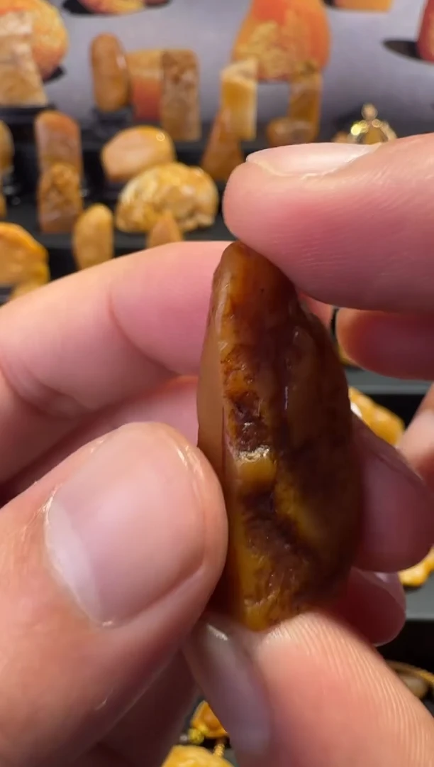 【闪购商品】田黄石半知田黄直播间