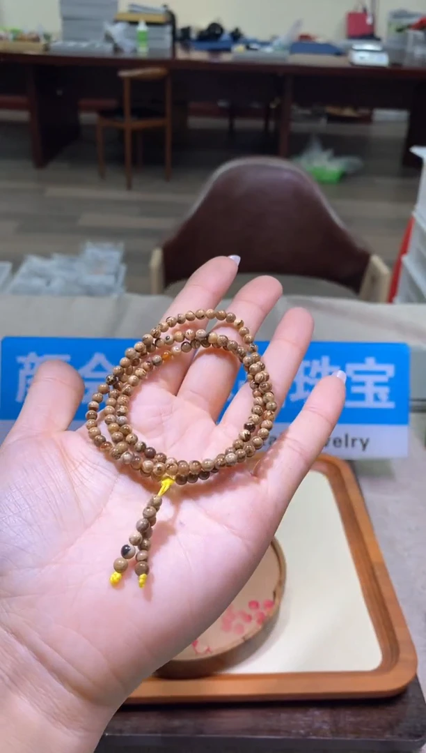 【闪购商品】琥珀颈饰未镶嵌多样性发一件019