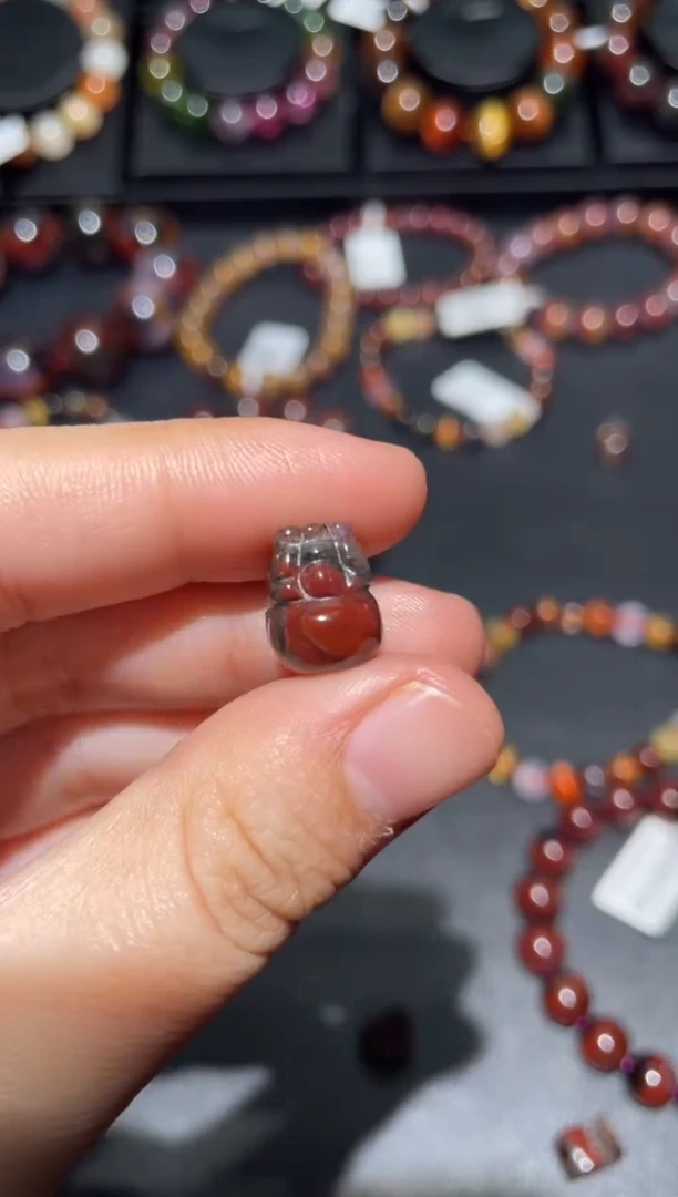 未镶嵌珠宝半成品水晶极光貔貅