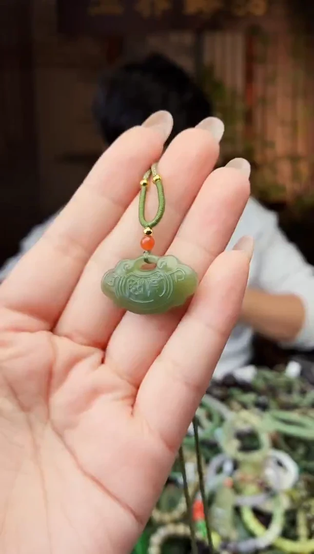 颈饰未镶嵌和田玉多样性发货拍一发一