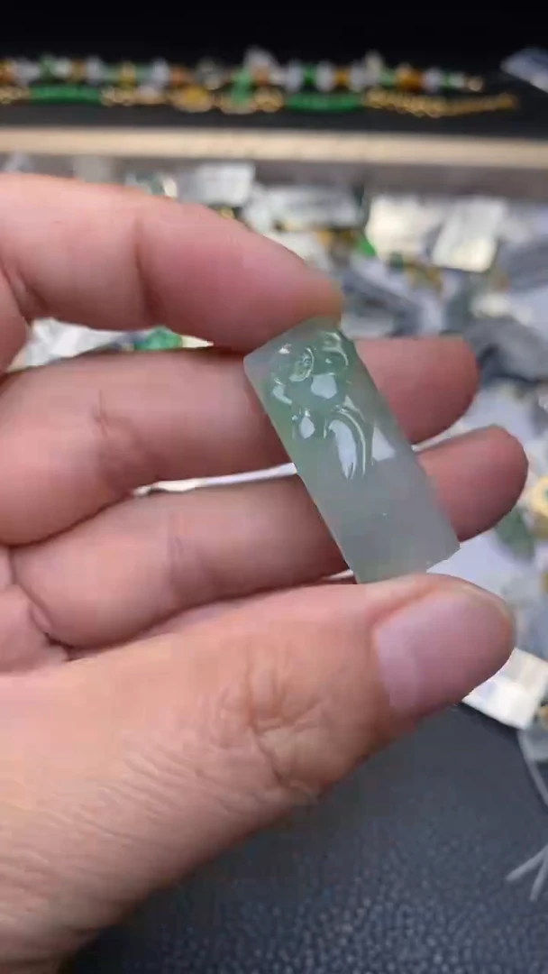 颈饰未镶嵌翡翠净货1141