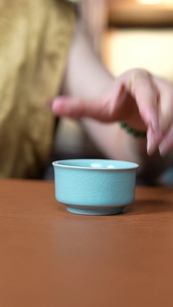 杯仿古天青小唇口杯