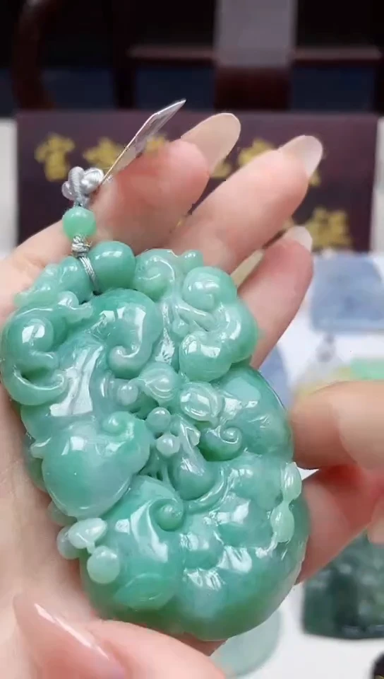 吊坠(不含链)未镶嵌翡翠48
