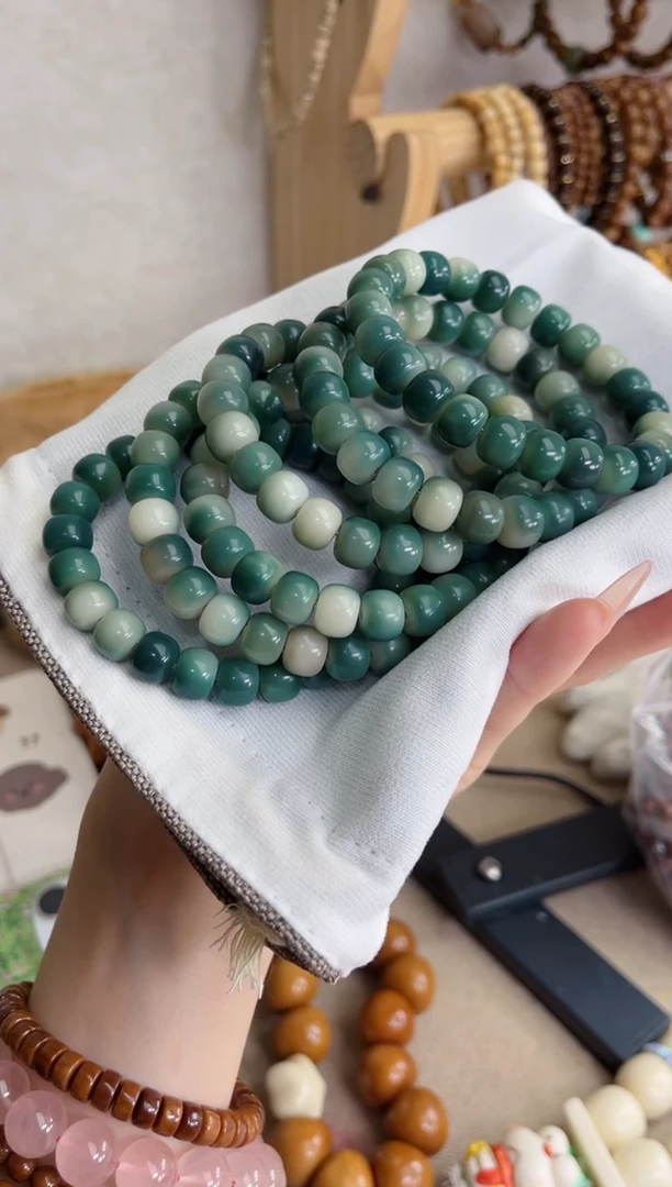 菩提根/象牙果手串半山半水玉化桶珠8*10瑕疵不补