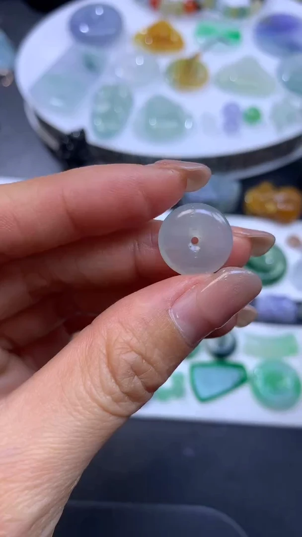 【闪购商品】定制翡翠未镶嵌翡翠