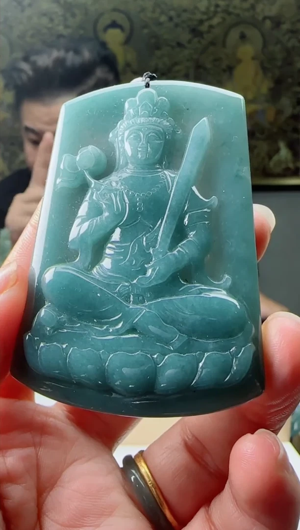 【闪购商品】翡翠颈饰未镶嵌111111111111