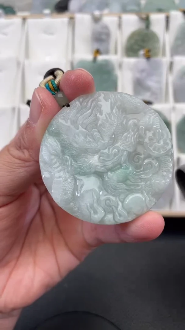 颈饰未镶嵌翡翠天然缅甸翡翠A货203