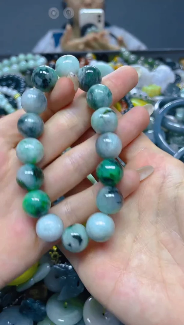 颈饰未镶嵌翡翠12MM/ J /翡翠A货，一件也是批发价