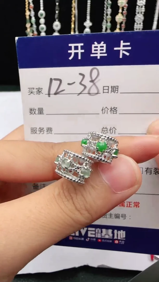 翡翠戒指银S925镶嵌2222
