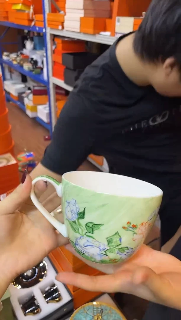 杯鸿辉家品牌瓷器，京东包邮！