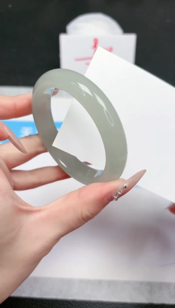 【闪购商品】石英质玉手镯未镶嵌847-53.7