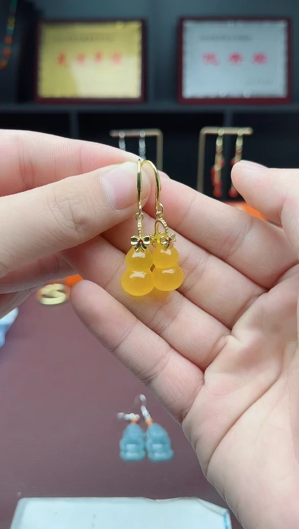 未镶嵌耳饰玛瑙/玉髓333
